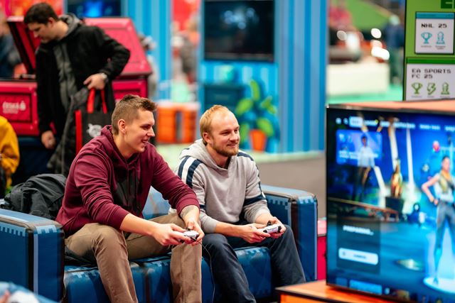 Herný festival MČR 2025 má kompletný program. Čím priláka najväčšia gamingová akcia v Česku?
