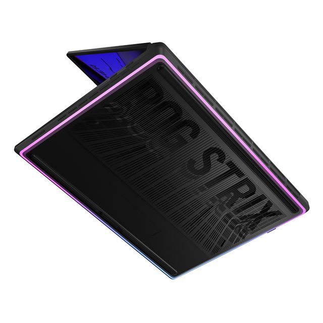 Prvé herné notebooky novej generácie ROG Strix SCAR prichádzajú