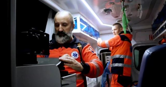 Slovenská televízia uvádza nový dokumentárny formát Tiesňová linka: pohľad na prácu záchranárskych zložiek