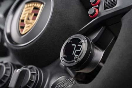 Fanatec predstavil CSL Elite Porsche Vision GT volant