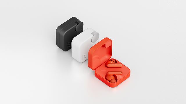 Nothing ohlásil CMF Phone 2 a novú CMF Buds sériu