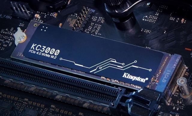 Aký herný PC zložiť za 800, 1500 alebo 2000 eur?