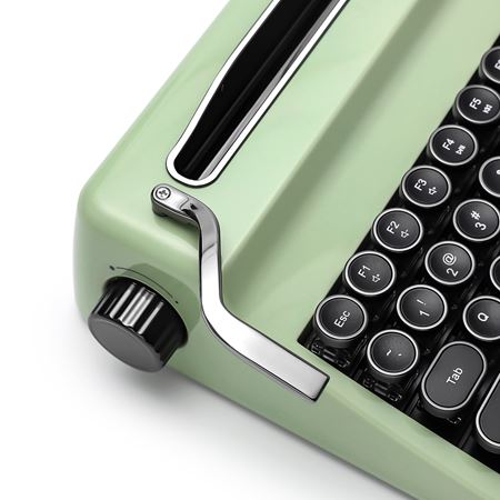 YUNZII QL75 je retro klávesnica v dizajne písacieho stroja