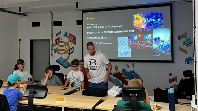Druhý ročník denných táborov pre milovníkov ešportov a hier prichádza - vstúpte aj vy do Esport Academy!