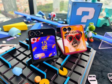 Samsung predstavil nové skladacie mobily Galaxy Z Fold7, Z Flip7, Z Flip7 SE, a hodinky Galaxy Watch8