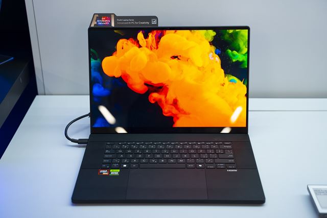 ASUS pozýva do nového showroomu na Nivách