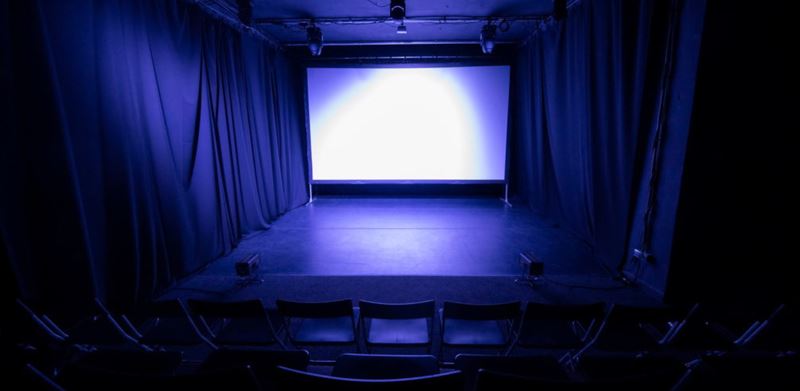 V Trenčíne vzniká nové malé nezávislé kino Družba. Prináša priestor pre artovú a autorskú kinematografiu