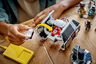 LEGO SMART Play: Smart Brick a nová „smart“ platforma, ktorá pridá svetlo a zvuk