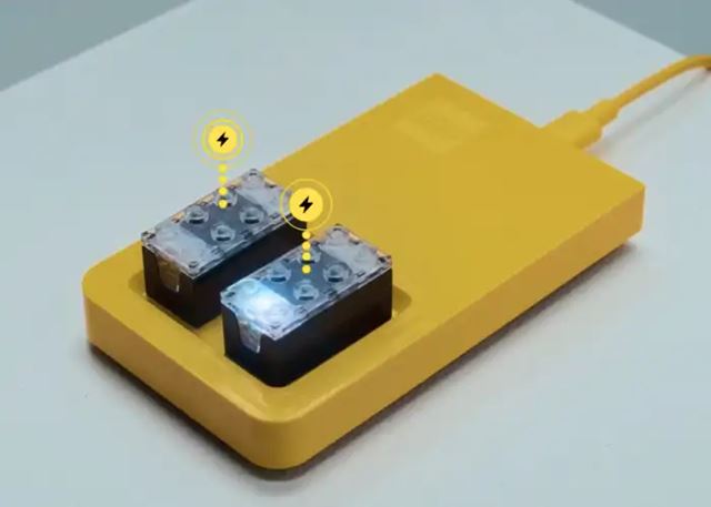 LEGO SMART Play: Smart Brick prináša svetlo a zvuk priamo do stavebníc