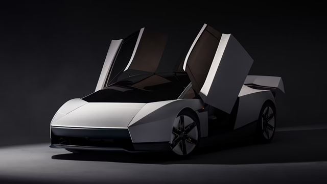 Tesla predstavila nový Roadster béčkovým cirkusovým predstavením