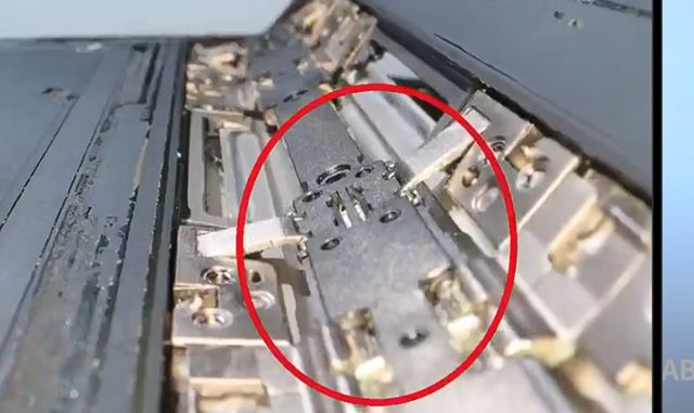iFixit odhalil možné príčiny problémov s displejom iPhonu Duo
