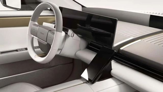 Jaguar Type 01: elektrické GT s výkonom 1030 koní a dojazdom až 720 km