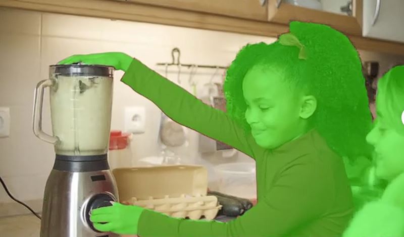 Netflix sa púšťa do AI - zverejnil model, ktorý vie z videa odstrániť objekty aj s ich fyzikálnym dopadom