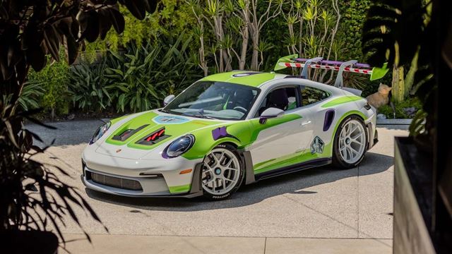 Porsche predstavilo tri špeciálne modely 911 s témou Toy Story