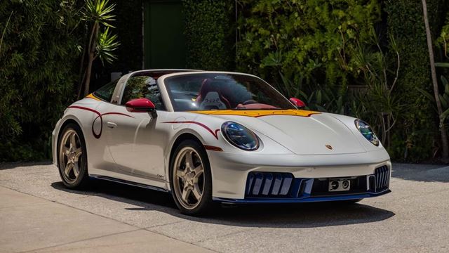 Porsche predstavilo tri špeciálne modely 911 s témou Toy Story