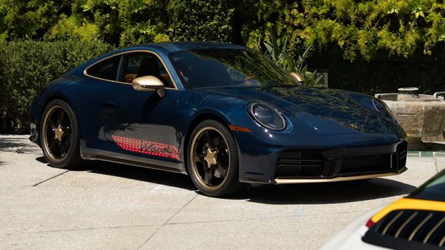 Porsche predstavilo tri špeciálne modely 911 s témou Toy Story