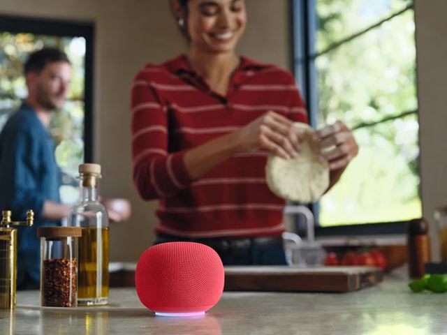 Google Home Speaker príde s Gemini AI asistentom a 360° zvukom