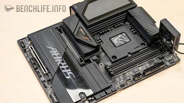 Gigabyte na Computexe nenápadne ukázal prvú dosku pre Intel Z990 a Nova Lake-S