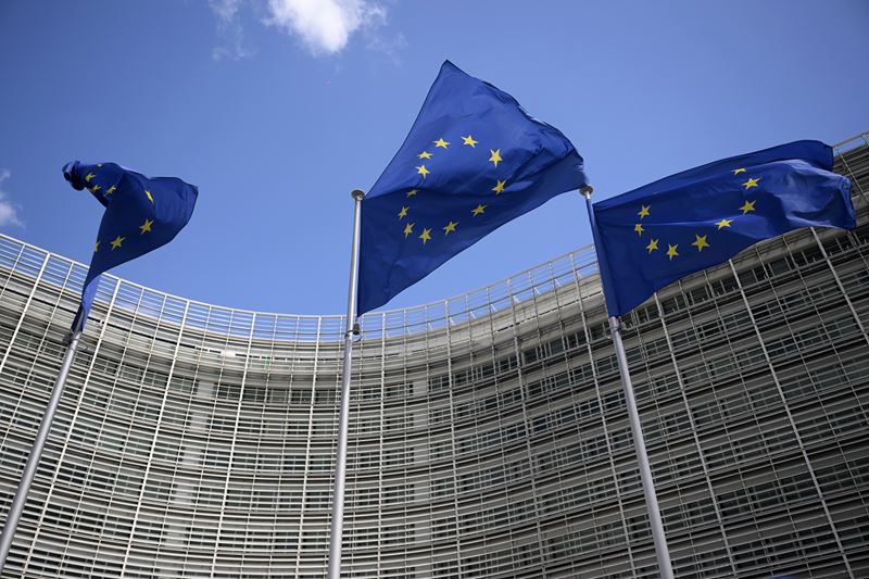 Európska komisia môže udeliť sieťam firmy Meta pokutu za návykový dizajn sociálnych sietí