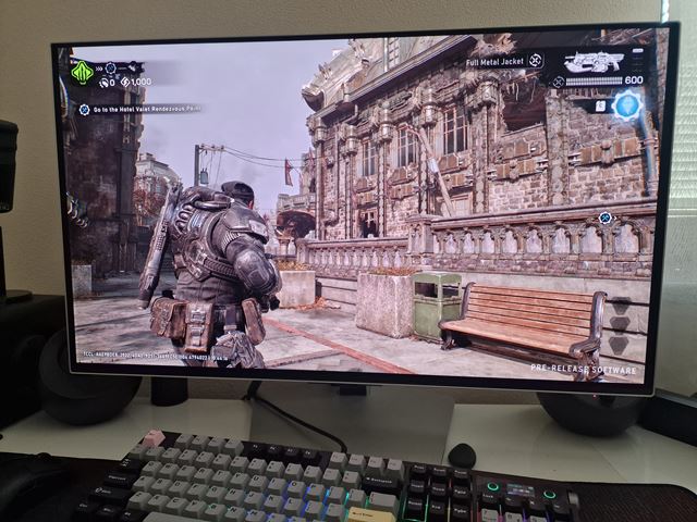 4K OLED a 240 Hz už nie sú prehnaná kombinácia
