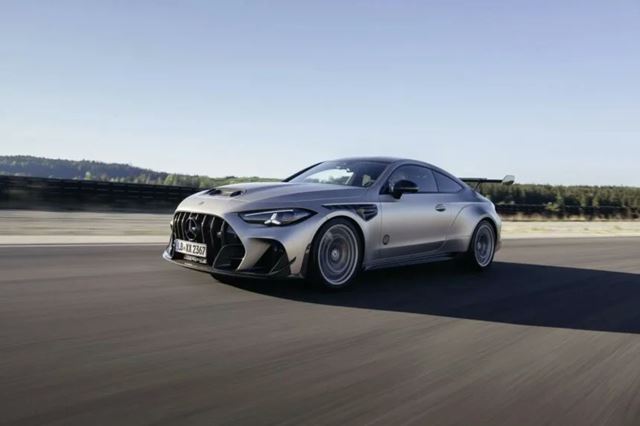 Mercedes-AMG CLE 646 Mythos unikol bez kamufláže, extrémne kupé má vzniknúť len v 30 kusoch