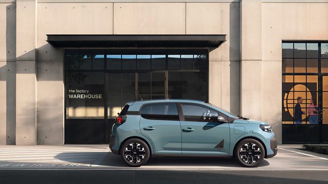 Nová Dacia Spring sa vyrába v Európe, ponúkne dojazd 250 km a cenu od 17 900 eur