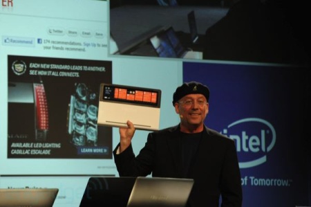 Intel na CES s ultrabookmi a hernm podvodom