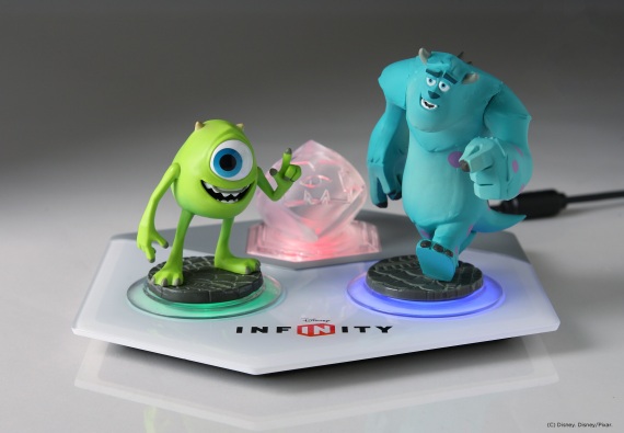 Mike a Sulley v Disney Infinity