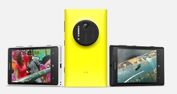 Nokia predstavila mobil Lumia 1020