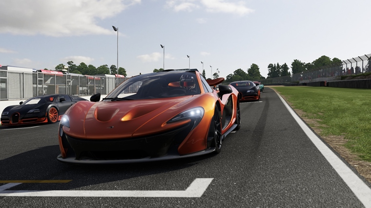 Forza Motorsport 7 dostane ovea lepiu podporu volantov, skvalitn force feedback 