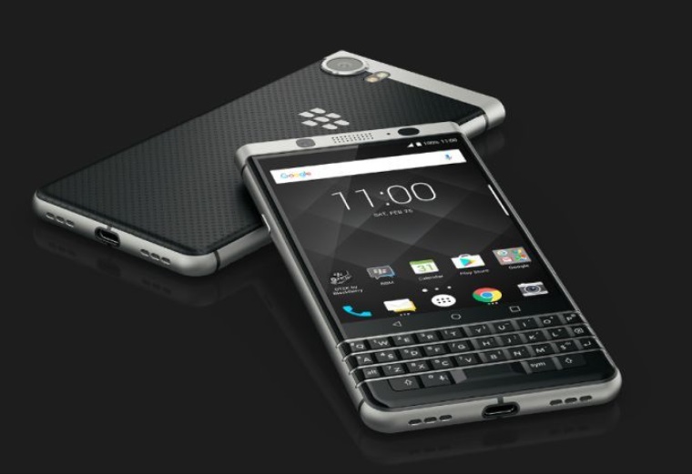 BlackBerry predstavil KEYone mobil s tlaidlovou klvesnicou