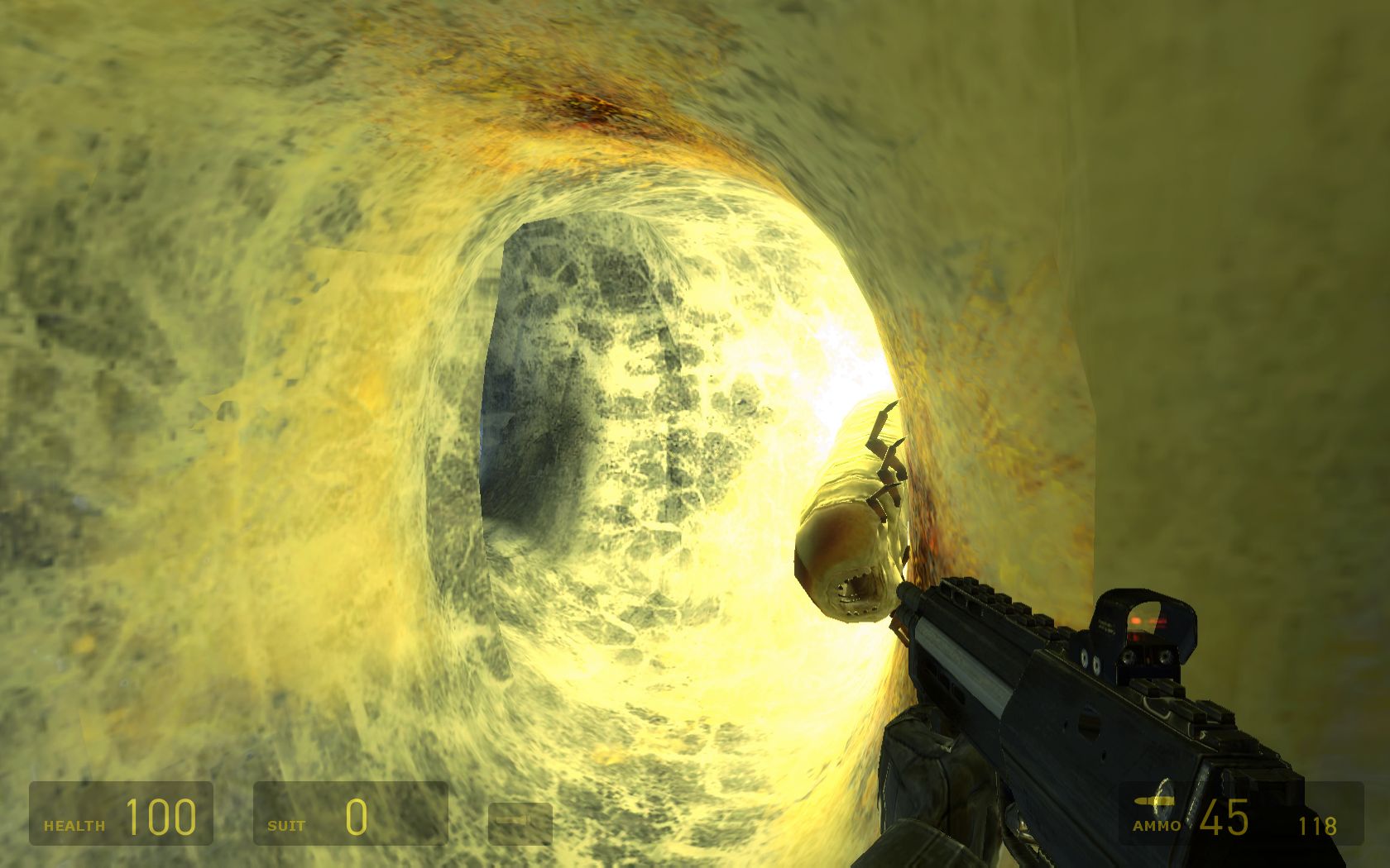 Half Life 2: Episode 2 Podzemn prostredia bud pestr, ale je ich a prli.
