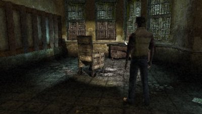 Silent Hill: Origins Opusten kreslo v opustenej kancelrii v opustenom mesteku. Aspoe hrdin m tch svojich dmonov.