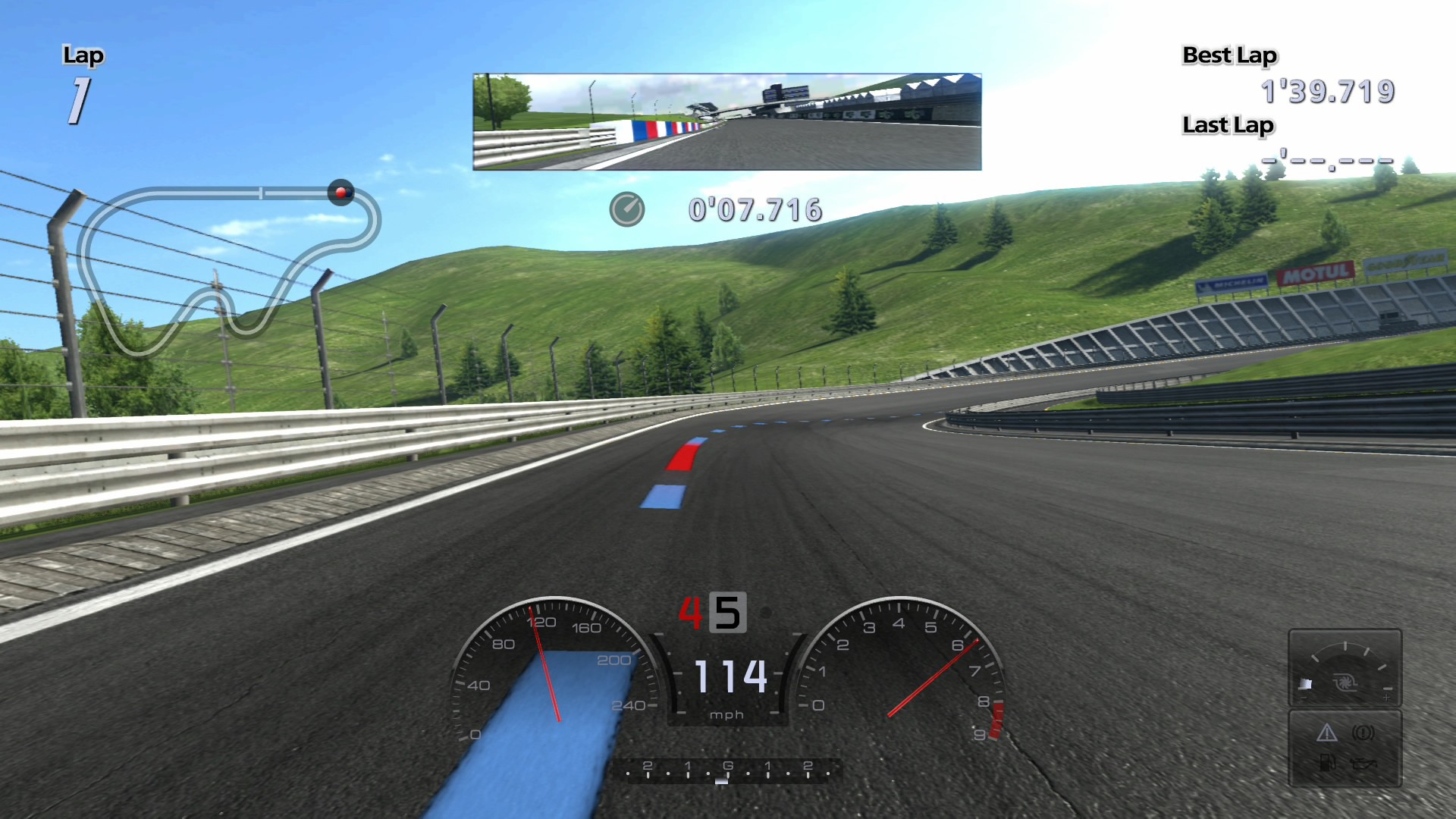 Gran Turismo 5 Prologue Nov ukazovate idelnej stopy vs informuje aj o vhodnej rchlosti.
