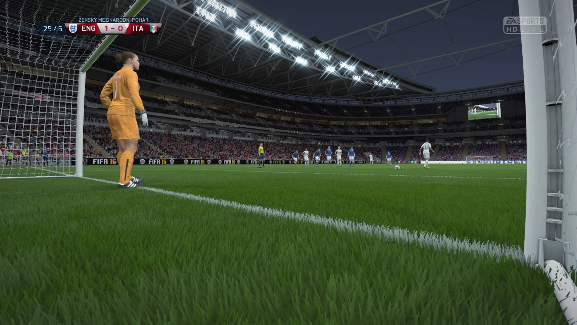 FIFA 16 Hra op oslov grafikou, ale aj atmosfrou na tadinoch.