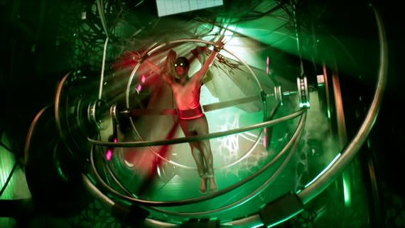 Transient sa predstavuje v pochmúrnej upútavke