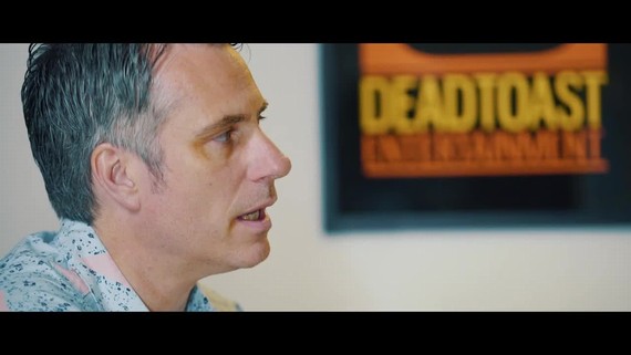 Autori My Friend Pedro hovoria o tvorbe hry a jej predajoch