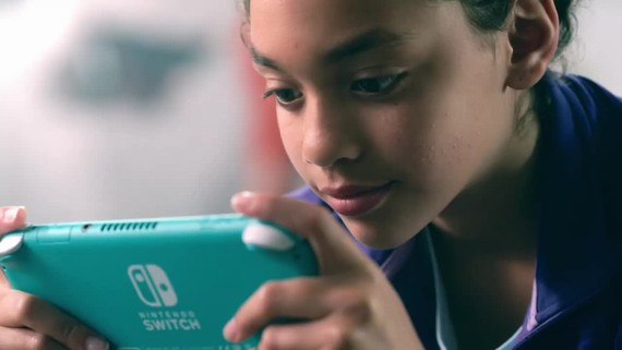 Nov� trailer na Switch Lite predstavuje jeho mo�nosti