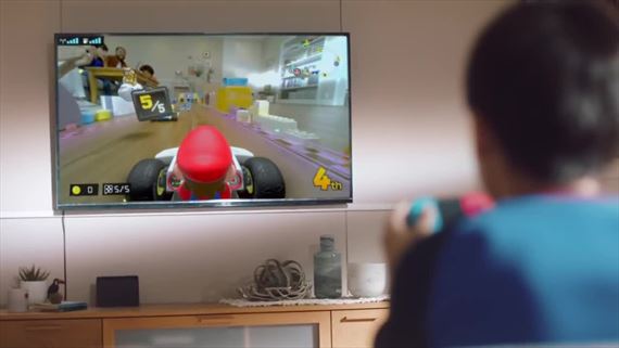 Mario Kart Live: Home Circuit dnes odtartoval 