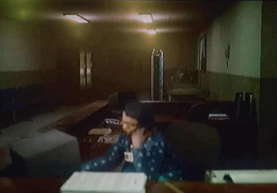 The Fridge is Red je chladnika erven od krvi v PSX vizule