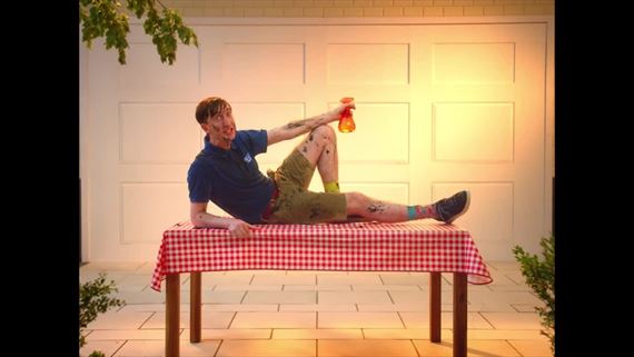 Powerwash Simulator dostal live reklamu