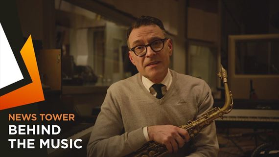 News Tower má dátum vydania a ukazuje svoj jazzový soundtrack