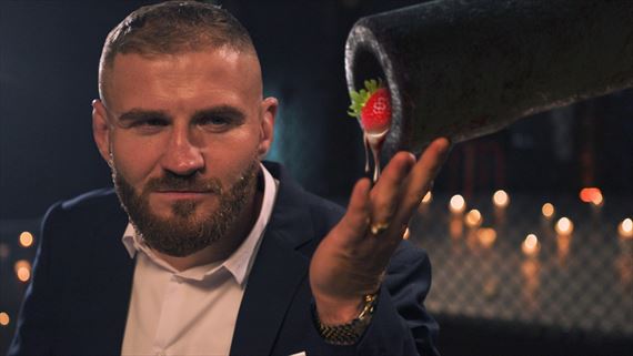 Poľský MMA fighter Jan Błachowicz je novým veliteľom vo World of Tanks Blitz
