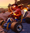 Crash Team Racing Nitro-Fueled vyjde budci rok, ponkne online multiplayer