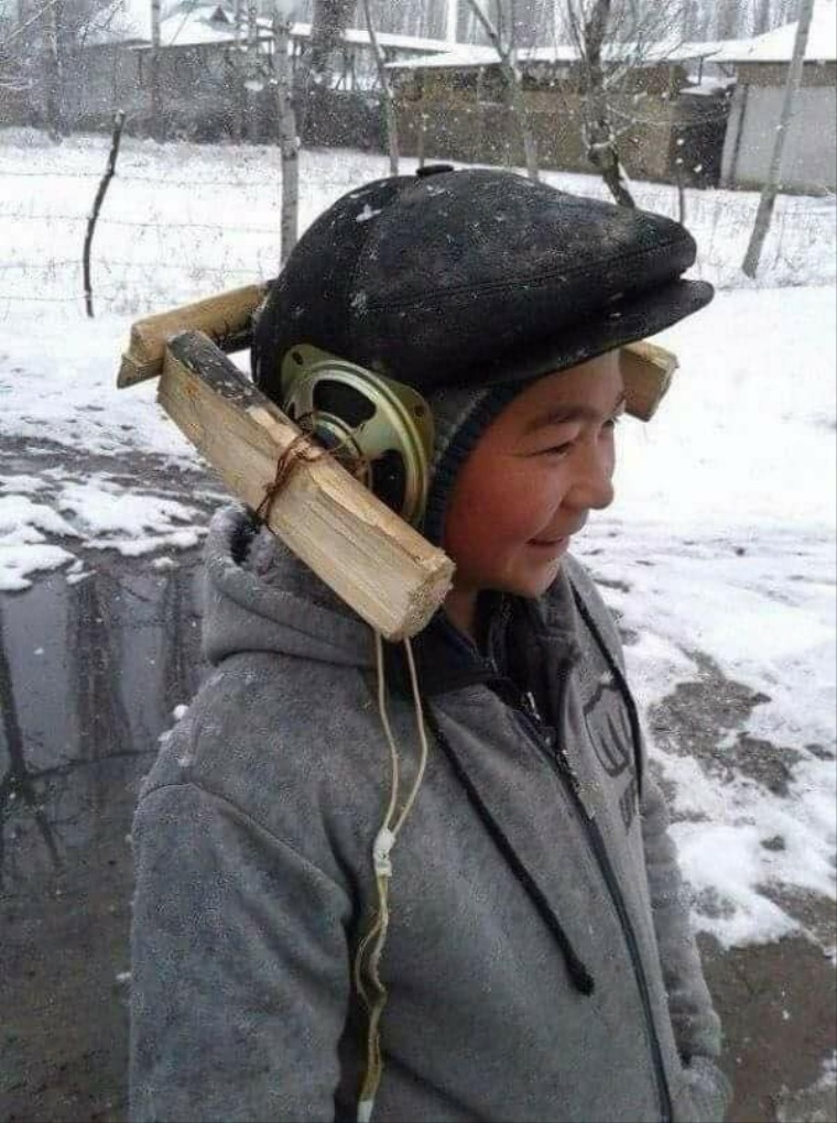 Rusk headset