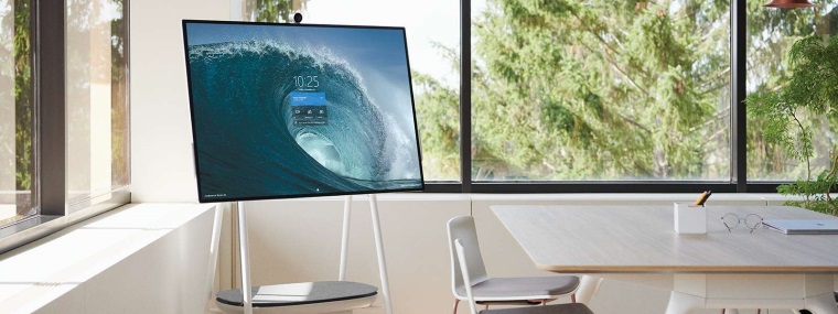Microsoft predstavil Surface Hub 2S