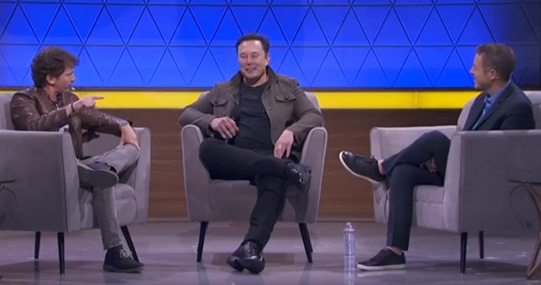 Elon Musk a Todd Howard sa porozprvali v E3 Coliseum