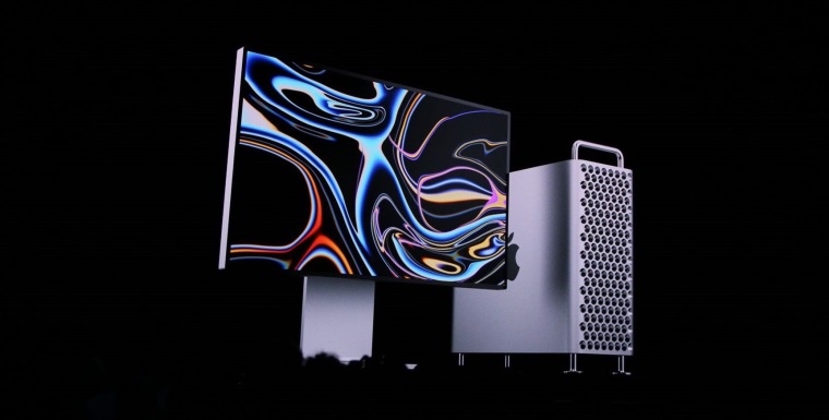 Apple svojich pouvateov neetr, Mac Pro dva za 5999, monitor za 4999 dolrov bez stojana