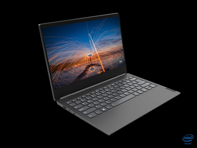 Lenovo Thinkbook Plus m� na kryte eInk displej 
