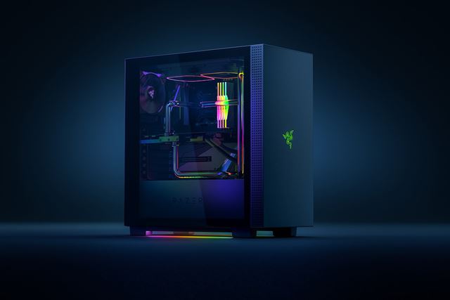 Razer pridal do svojej ponuky dve Tomahawk skrine 